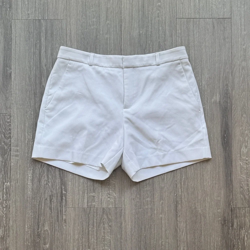 Banana Republic White Women's Bermudas - Picture 1 of 3